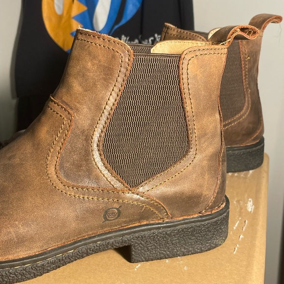Men’s 10.5 Born Aiden Brown Leather Casual boots - Picture 2 of 7